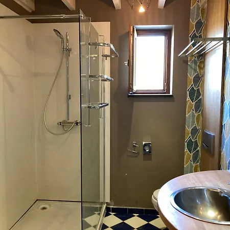 Nyaraló Gites En Ardennes & Wellness - Ovifat - Orchidees *